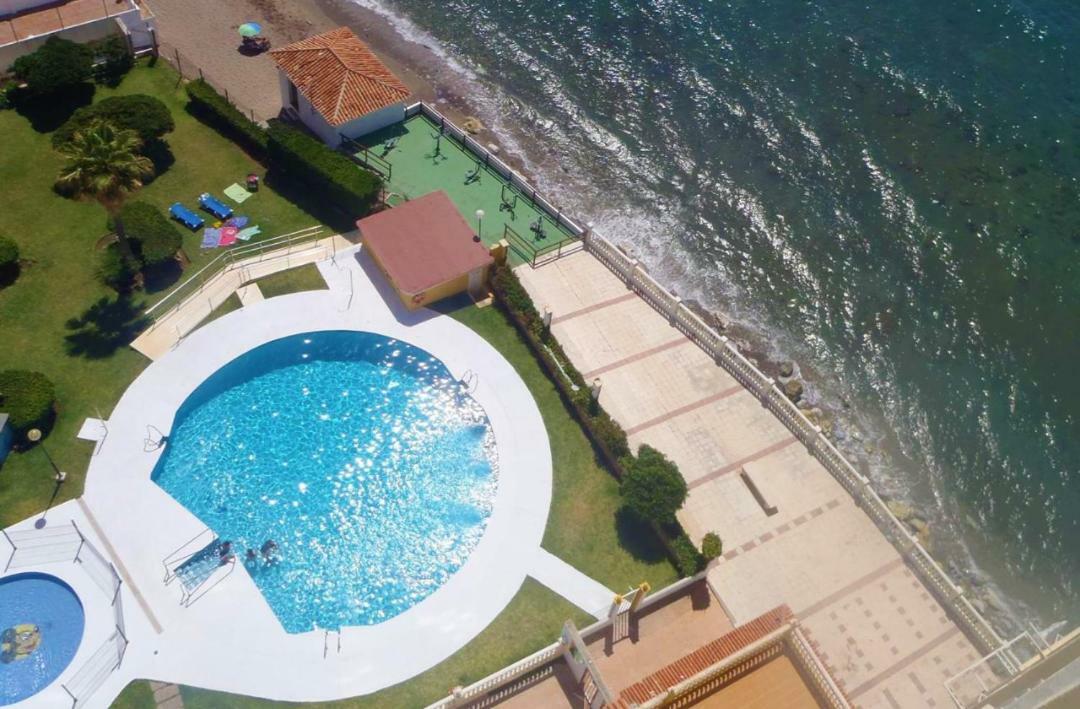 Appartamento Apartamento En La Orilla De Calahonda Reformado Sitio de Calahonda Esterno foto