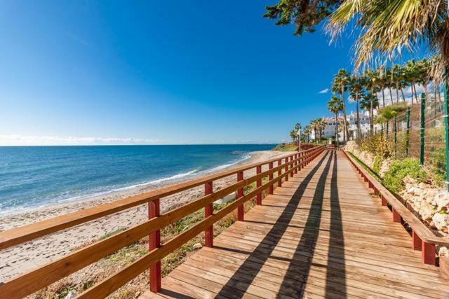 Appartamento Apartamento En La Orilla De Calahonda Reformado Sitio de Calahonda Esterno foto